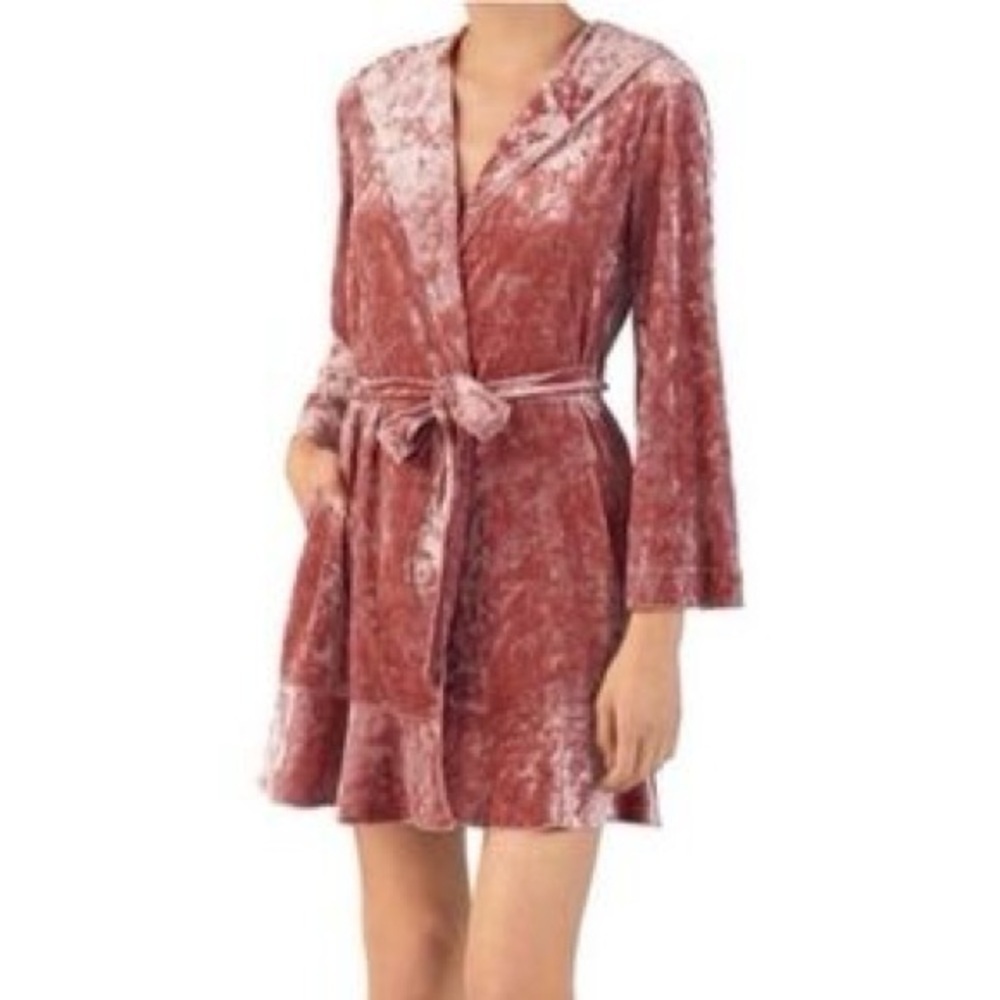 BETSEY JOHNSON Mauve Pink Velvet Robe Belt Size XS S Wrap Bath Casual Soft Cozy